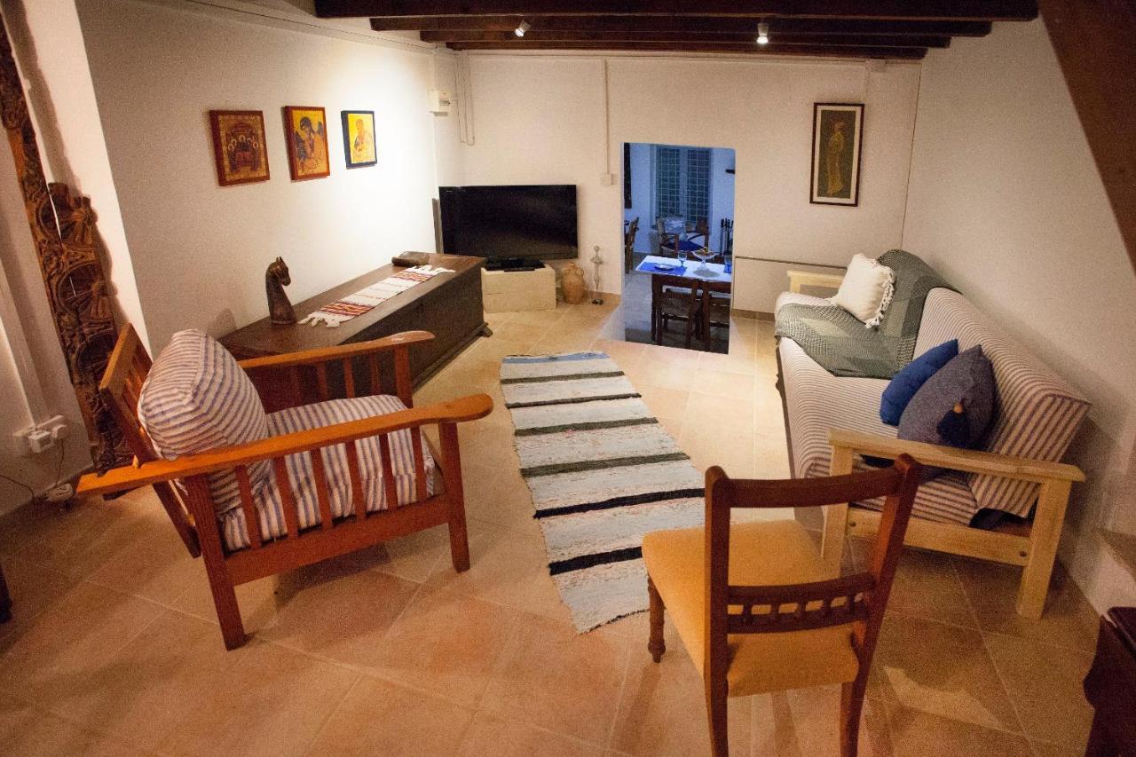 Гостьовий будинок Cecilias Courtyard Malia Екстер'єр фото