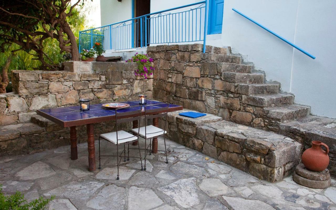 Гостьовий будинок Cecilias Courtyard Malia Екстер'єр фото